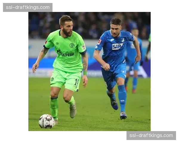 点球不进+中柱，沙尔克04主场憾平错失关键三分